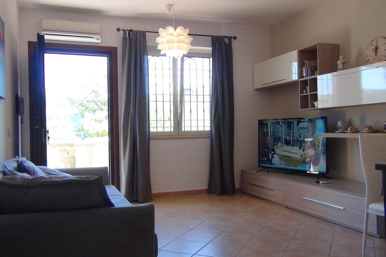 Appartement Relax Sul Lago à Genzano di Roma Extérieur photo